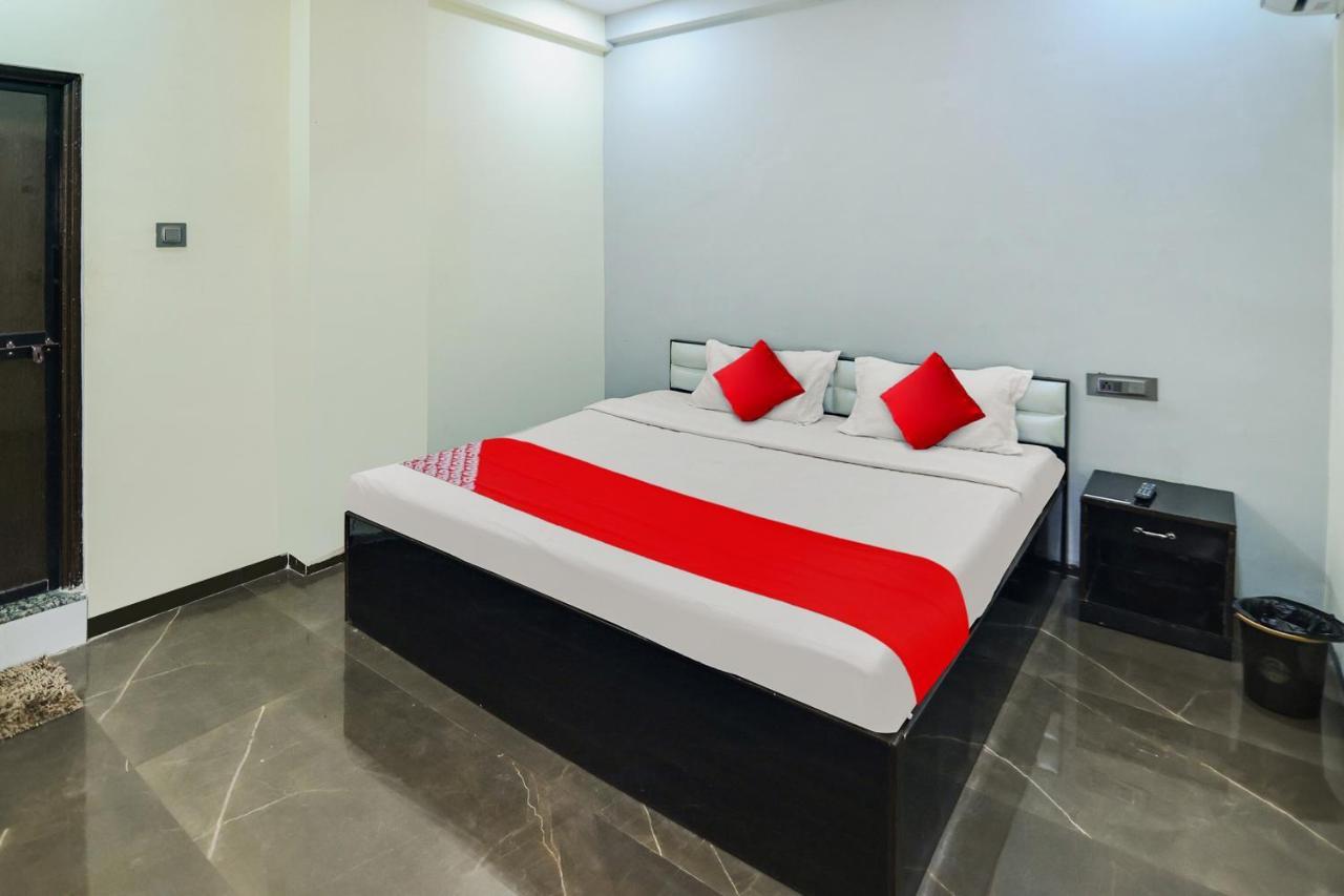 Oyo Hotel Blackgold Chandrapur Экстерьер фото